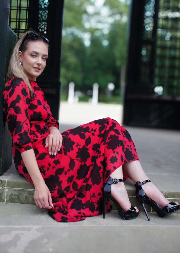 sukienka wizytowa z wiskozy