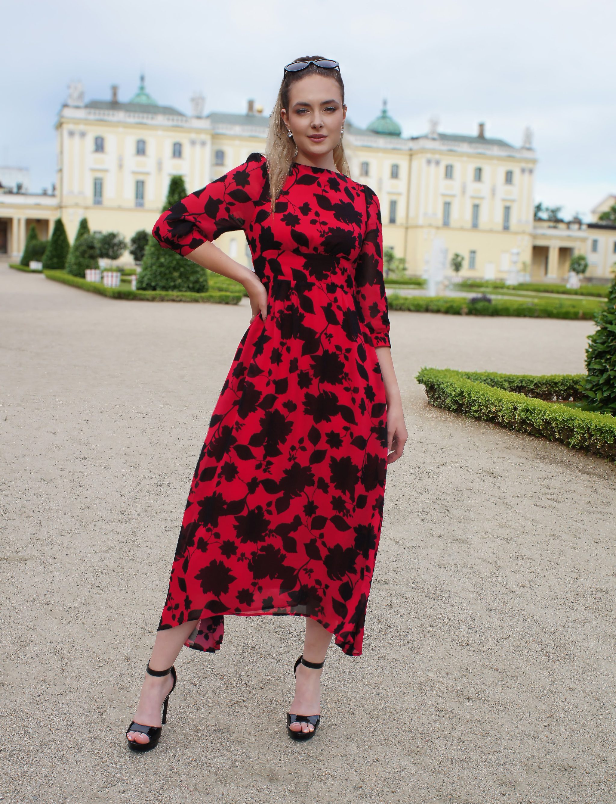 sukienka wizytowa z wiskozy