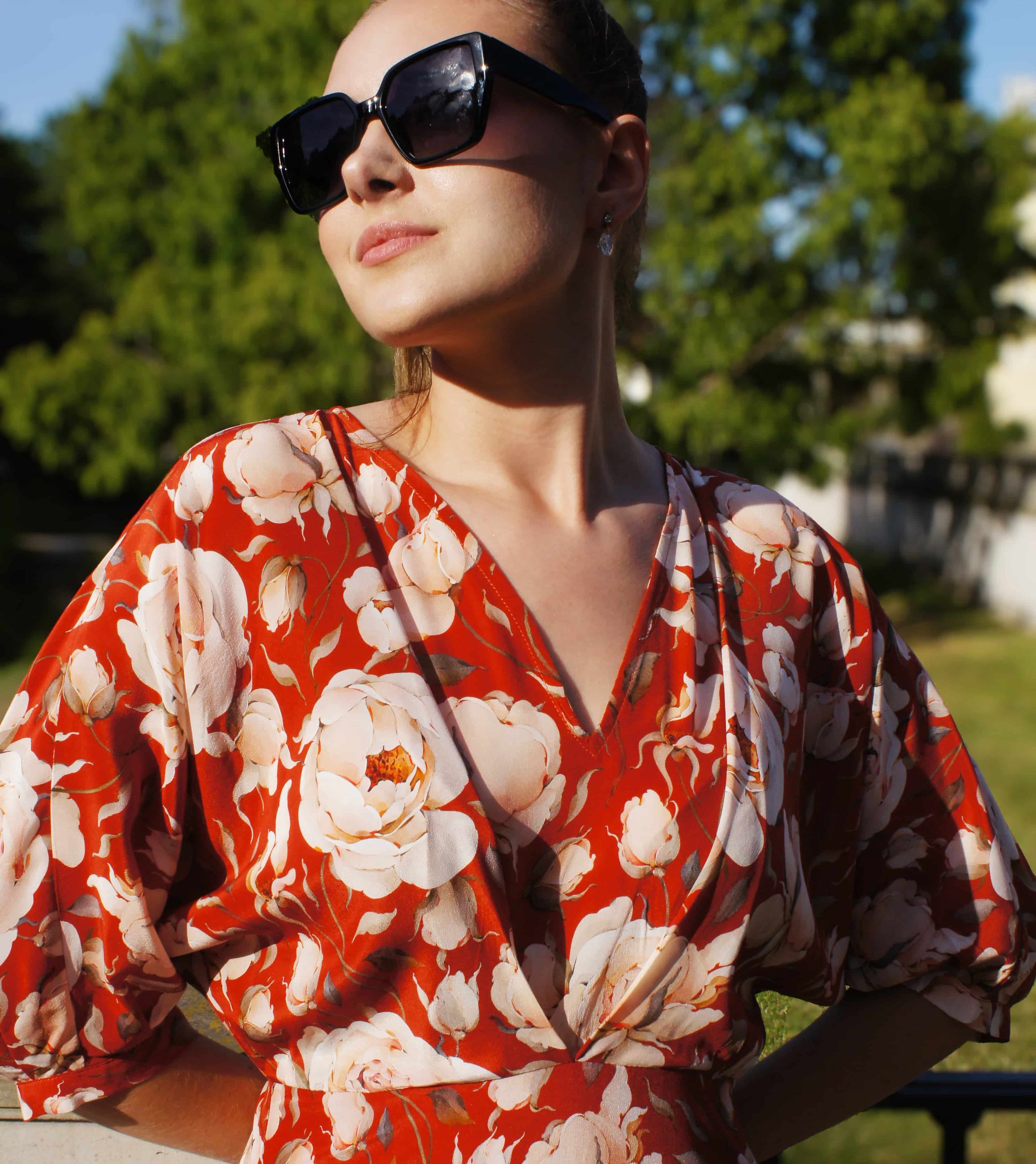 sukienka wizytowa z jedwabiu