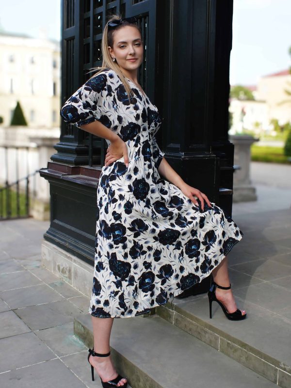 sukienka wizytowa z jedwabiu